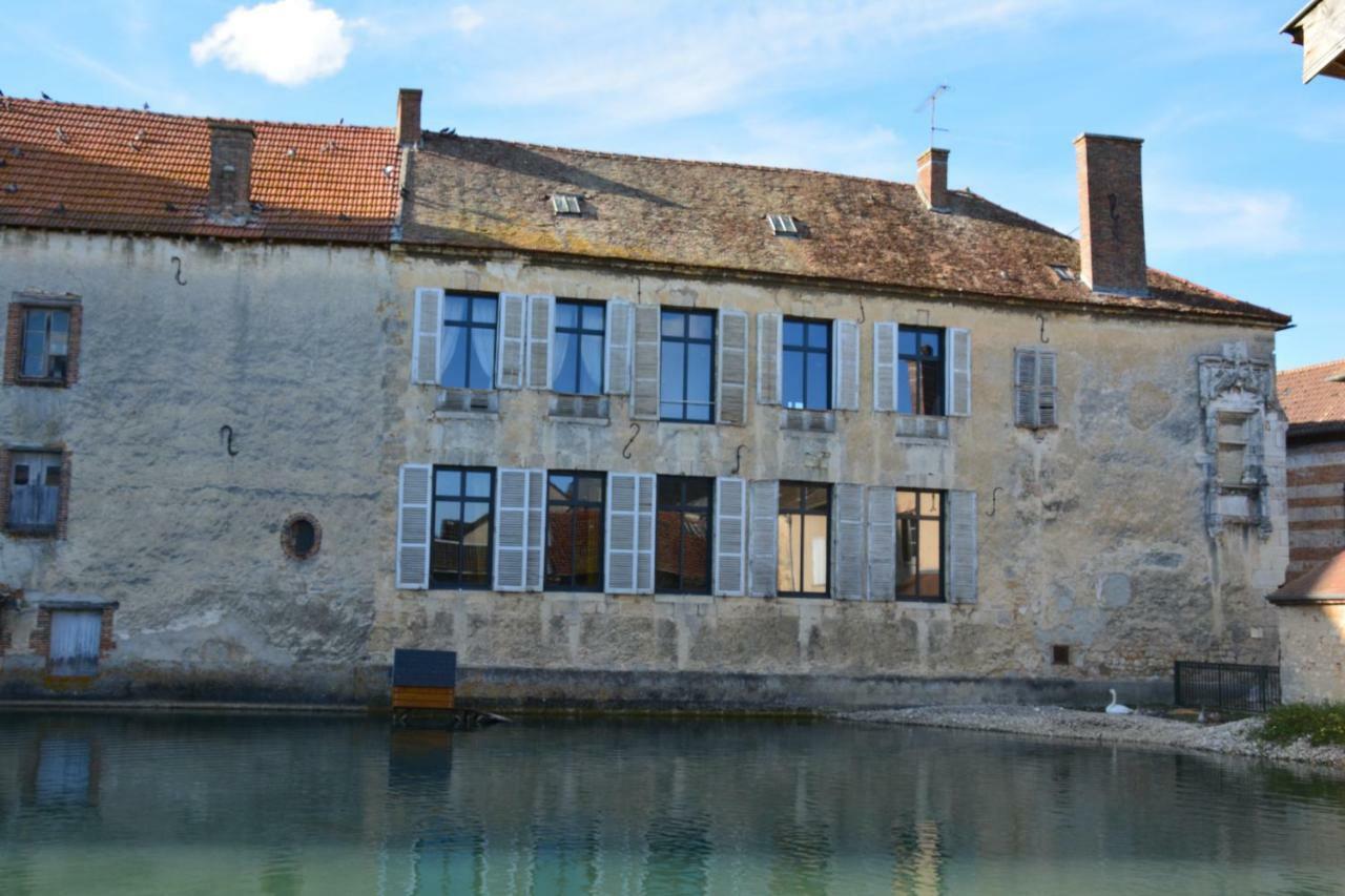 Demeure Saint Martin Acomodação com café da manhã Blancs-Coteaux Exterior foto
