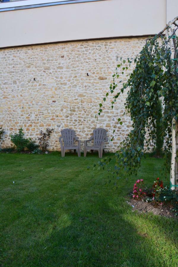 Demeure Saint Martin Acomodação com café da manhã Blancs-Coteaux Exterior foto