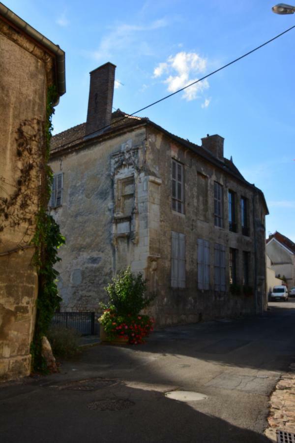 Demeure Saint Martin Acomodação com café da manhã Blancs-Coteaux Exterior foto